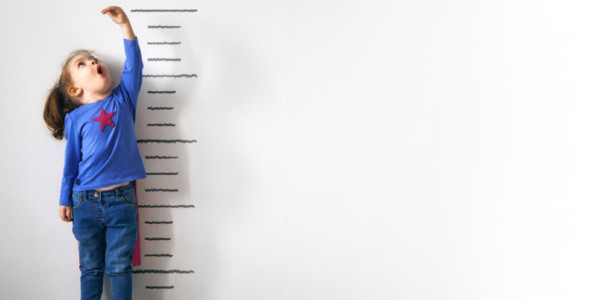 پیامدهای سوءاستفاده در کودکان با قد طبیعی